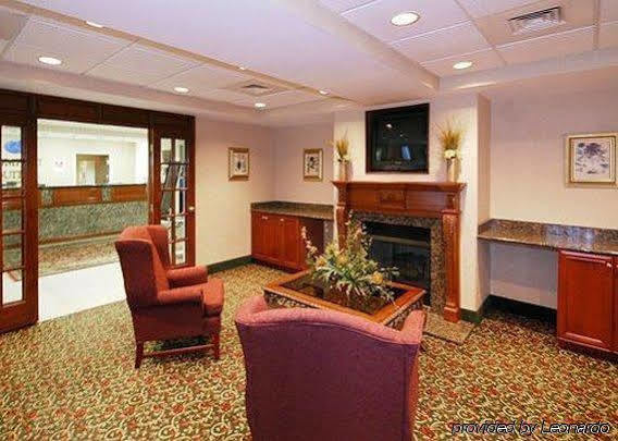 Comfort Suites Concord Mills Экстерьер фото